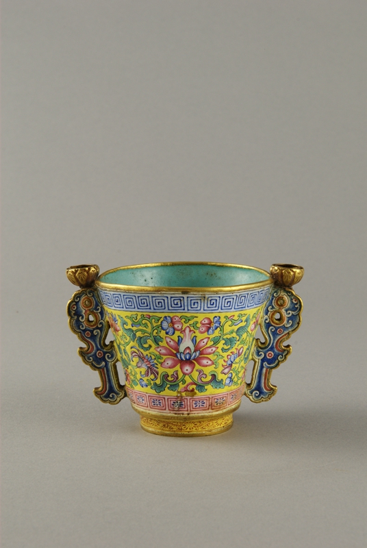 金胎画珐琅双耳杯 清乾隆.jpg