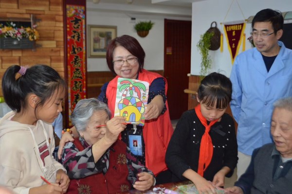 1540343448795570.jpg 884582840609111249_副本.jpg