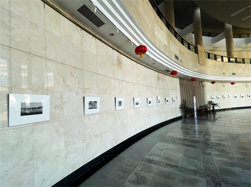 摄影展.jpg