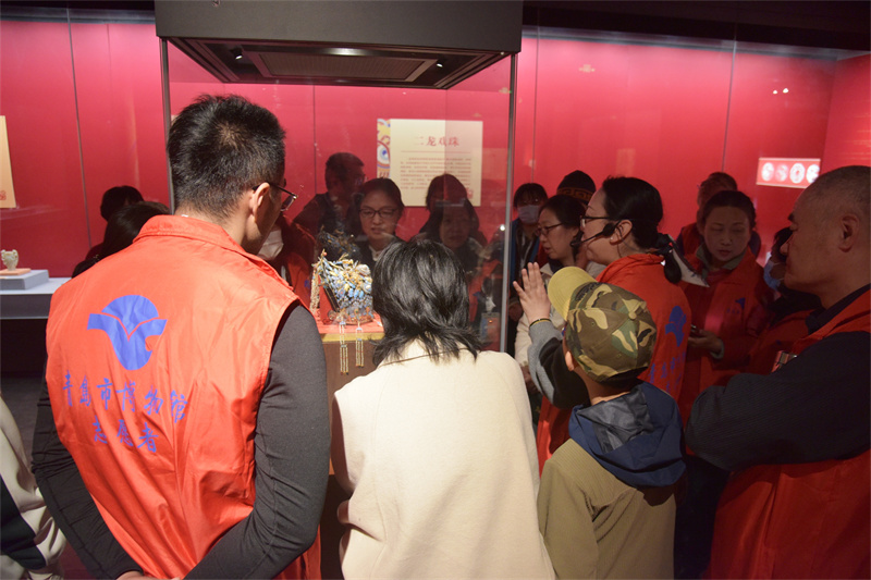 《甲辰龙年生肖贺岁展》示范讲解 (5).jpg