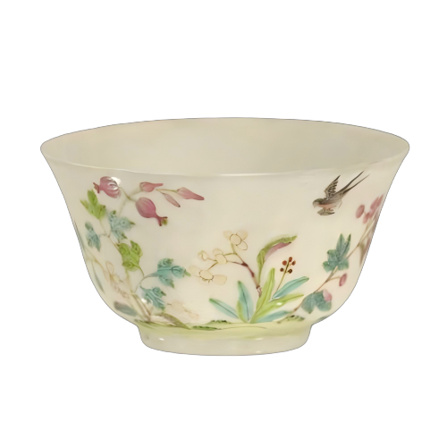 粉彩花鸟纹碗