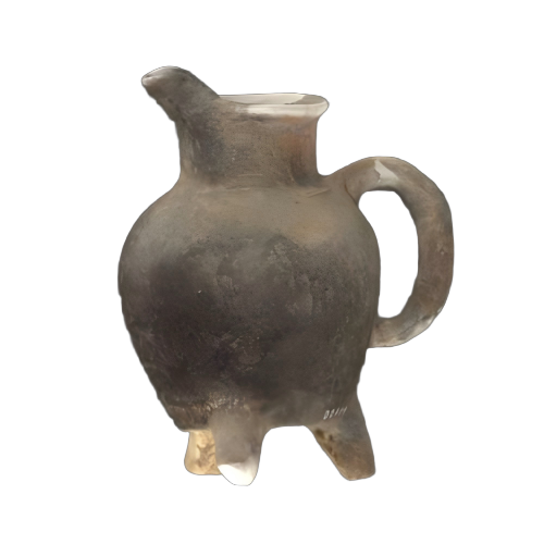 大汶口文化灰陶鬶